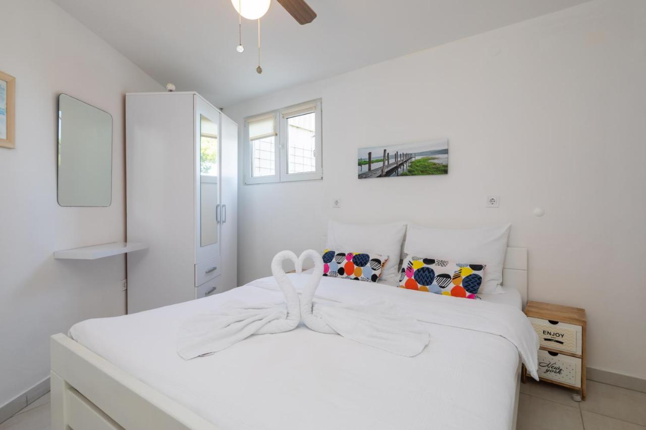 Estella Villa Apartments โรกอซนิซา ภายนอก รูปภาพ